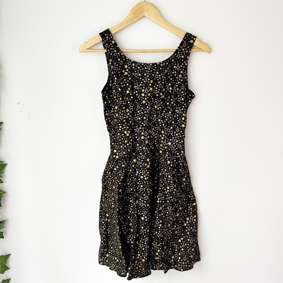 Gold Star Skater Dress - Retrolicious Modcloth Cotton Pockets - Picture 2 of 9